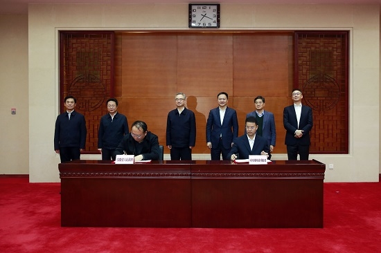 球速体育:从赛场到掌心的每一秒