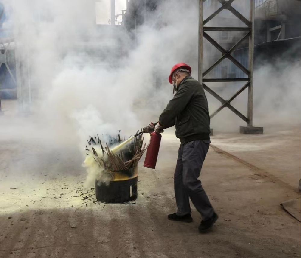 ��������:�����������ĵ�ÿһ����ҵ����峧��չ��Ԥ��Ϊ�����������������Žᡱ��������Ӧ������