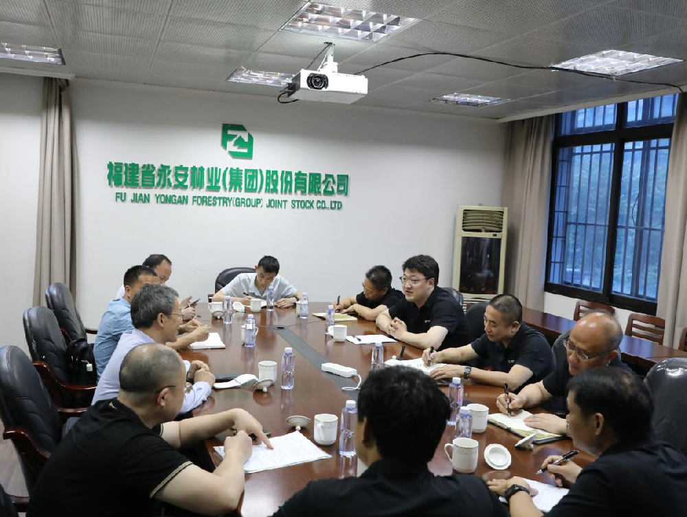 �й���ҵ��ѧ�о�Ժ�ȴ���ҵ�о���ר��һ�е���������:�����������ĵ�ÿһ����ҵ����