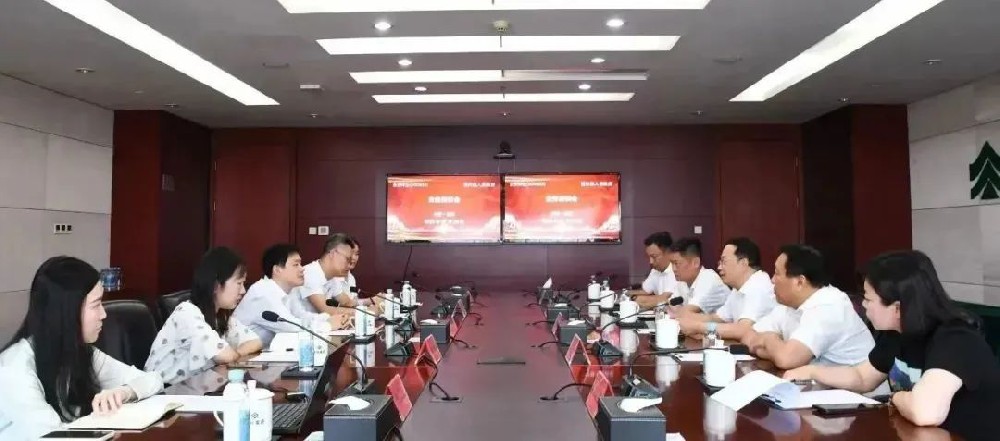 ���������ʡͨ����ί���������һ��̸��